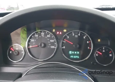 2010 Jeep Liberty Sport из США, поврежденный, VIN 1J4PN2GK7AW177804